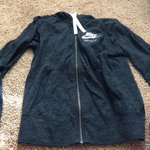 Grey nike sweatshirt